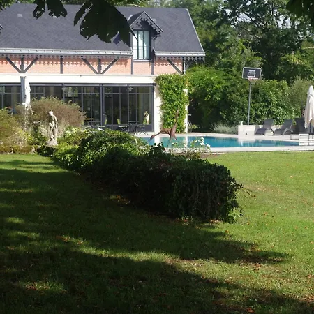 Manoir Des Logis 住宿加早餐酒店 Yvré-lʼÉvêque
