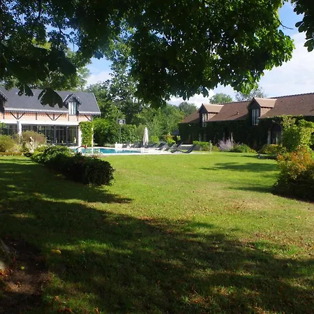 Manoir Des Logis 住宿加早餐酒店 Yvré-lʼÉvêque