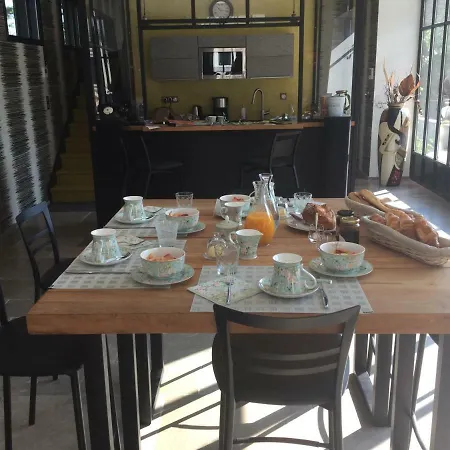 Bed & Breakfast Manoir Des Logis